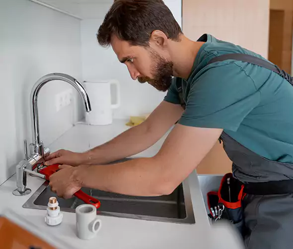 Professional Faucet Replacement Specialist in Miami, FL: Schedule Affordable Faucet Replacement Services with Us