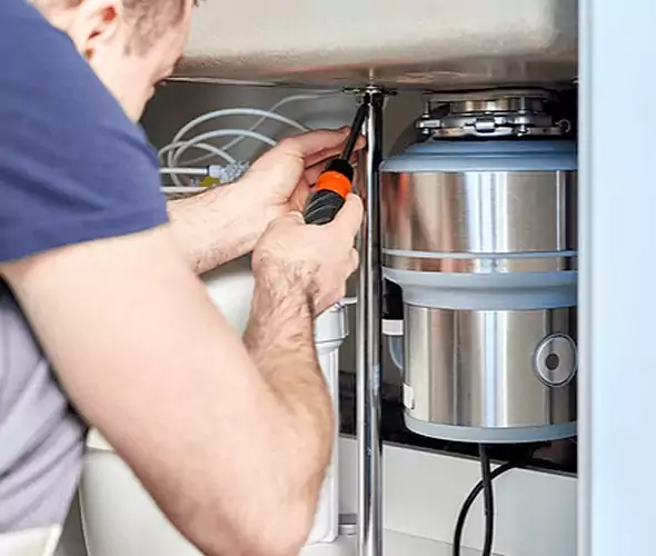 Expert Plumber for Garbage Disposal Replacement in Miami, FL
