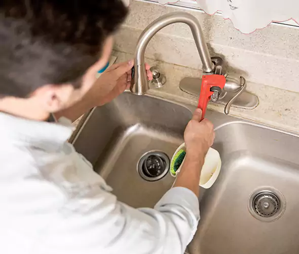 Professional Sink Repair Specialist in Miami, FL: Schedule Reliable Sink Fixing Services with Us