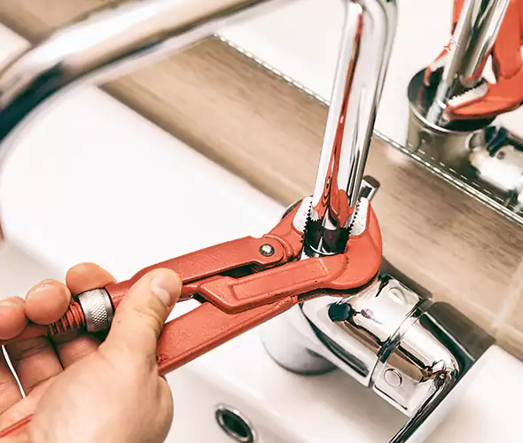 Expert Leak Repair Plumber in Miami, FL