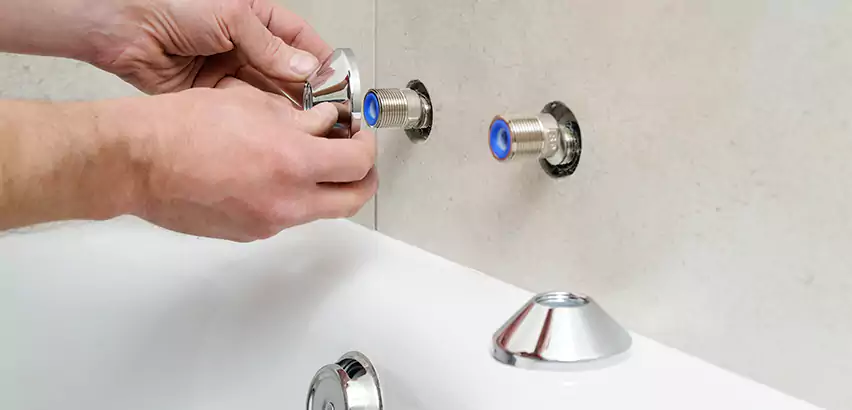Bathtub Faucet Diverter Replacement in Miami