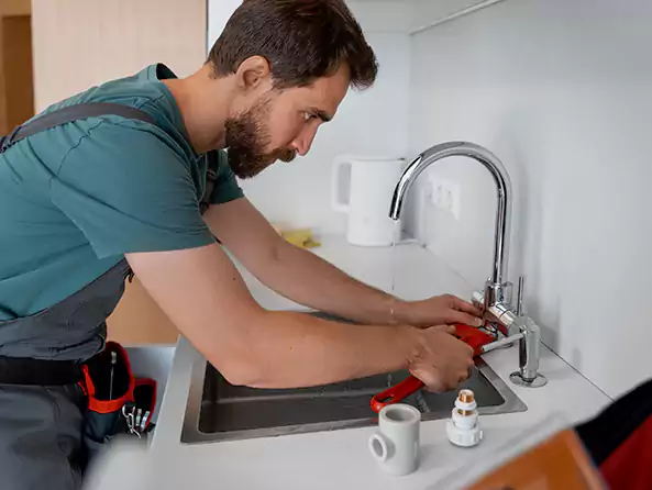Why Choose Miami Plumbing and Heating for Faucet Repair in Miami, FL?