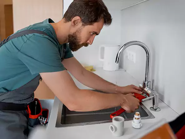 Why Choose Miami Plumbing and Heating for Kitchen Sink Installation in Miami, FL?