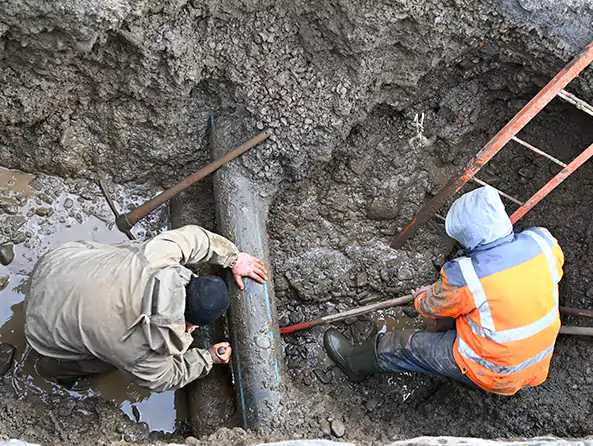Why Choose Miami Plumbing and Heating for Underground Pipe Repair in Miami?