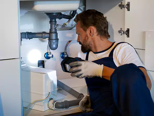 Why Choose Miami Plumbing and Heating for Water Leak Repair in Miami, FL?